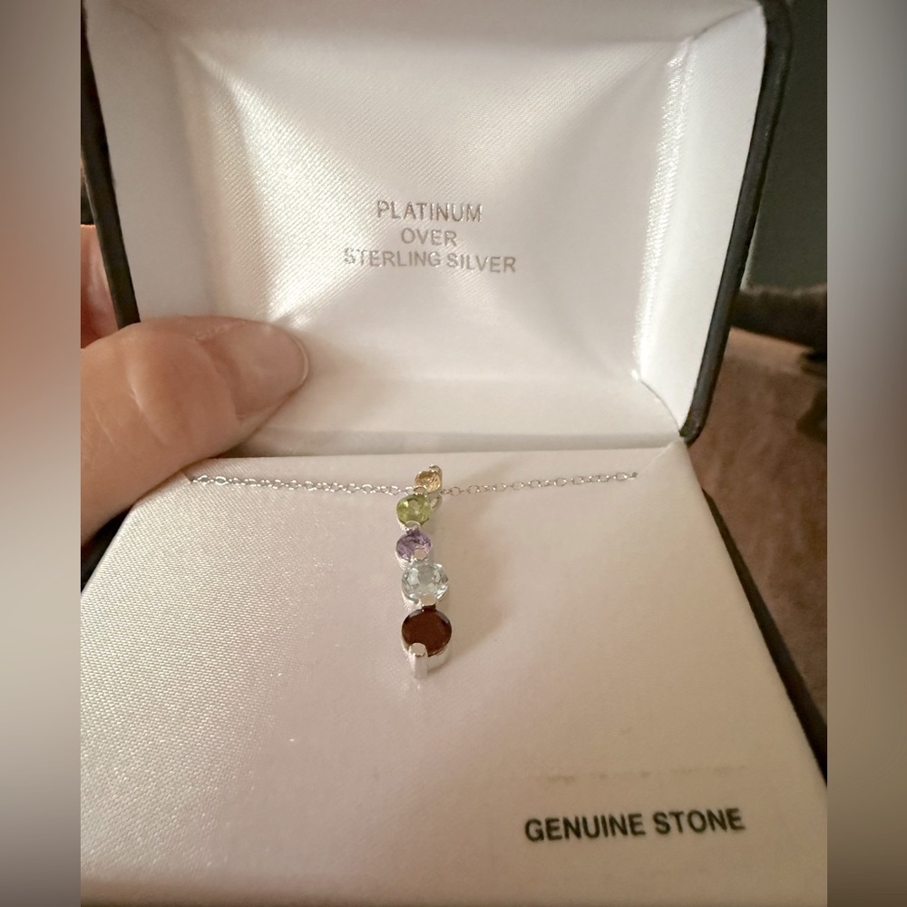 Vintage Genuine 5 stone pendant a sterling silver chain covered in platinum nwt